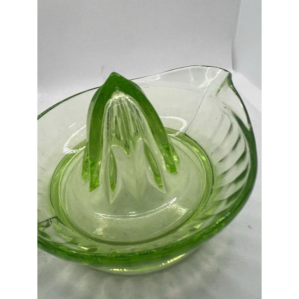 Vintage Green Depression Glass Juicer Reamer 6.5